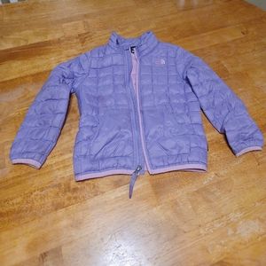The North face toddler jacket. Girls size 5. Used condition. Some wear/stains.